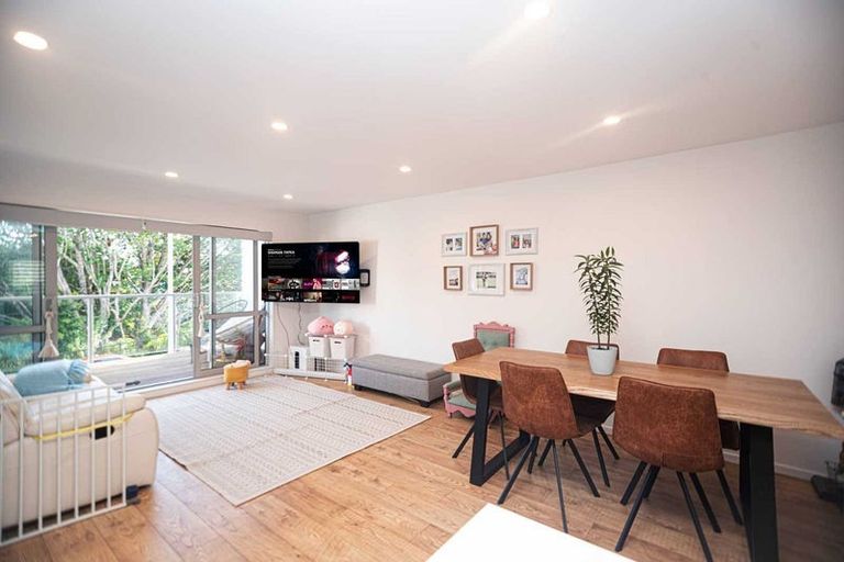 Photo of property in 71 Joseph Street, Flat Bush, Auckland, 2019