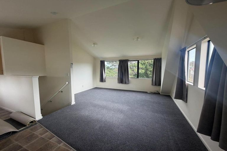 Photo of property in 6 Morere Street, Titahi Bay, Porirua, 5022