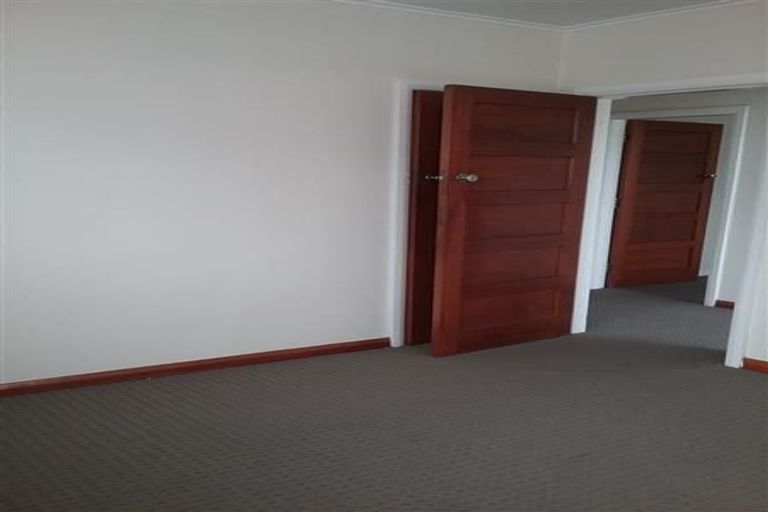 Photo of property in 2/44 Cambridge Street, Levin, 5510