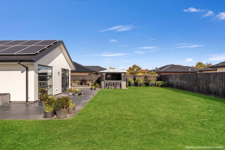 Photo of property in 90a Beaumont Drive, Rolleston, 7614