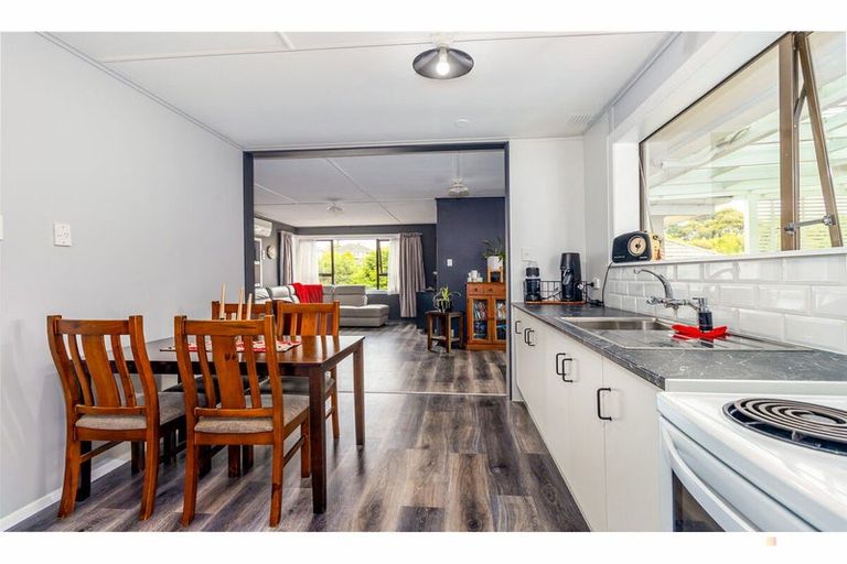 Photo of property in 27 Tweedy Street, Marchwiel, Timaru, 7910