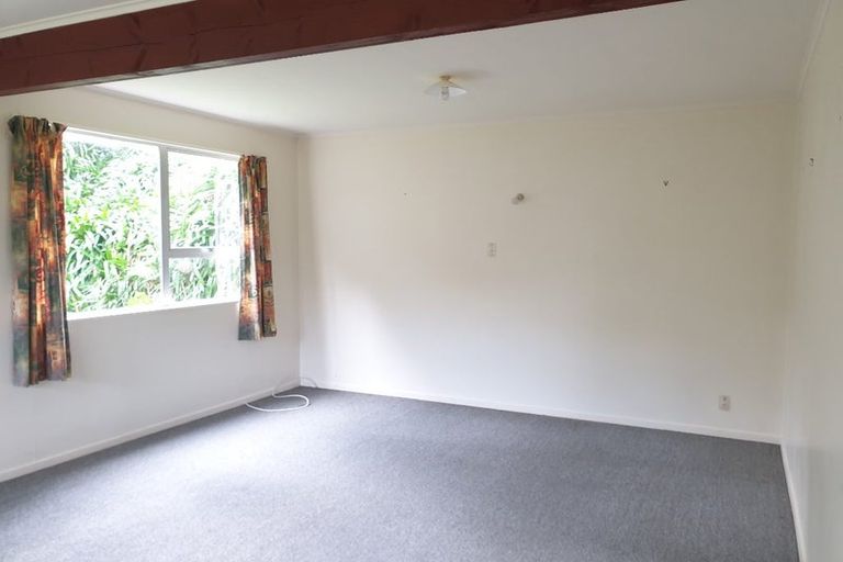 Photo of property in 6 Penryn Drive, Camborne, Porirua, 5026