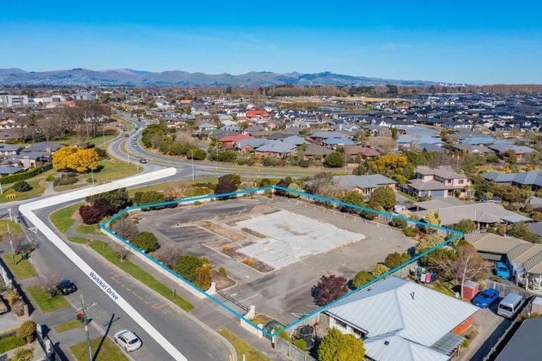 Photo of property in 3 Waitikiri Drive, Parklands, Christchurch, 8083