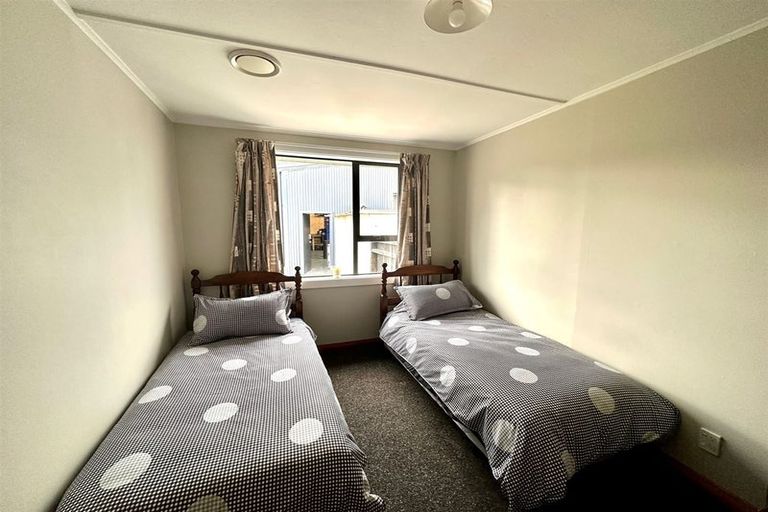 Photo of property in 33 Malcolm Terrace, Balclutha, 9230