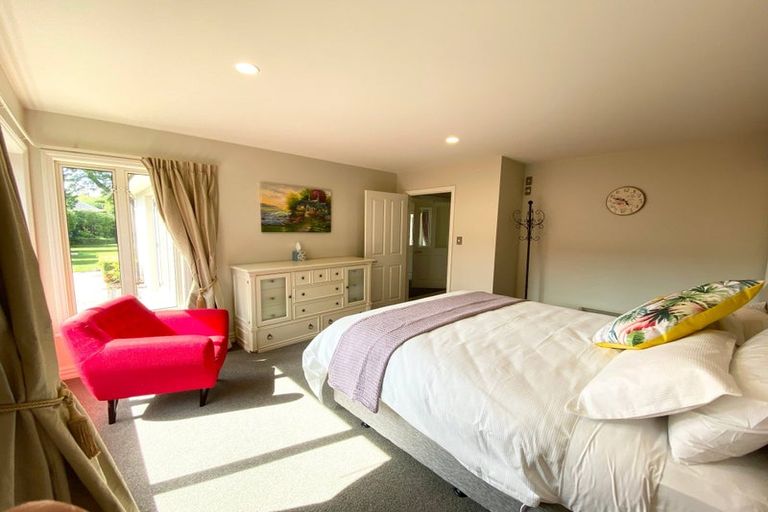 Photo of property in 25 Jane Deans Close, Riccarton, Christchurch, 8011