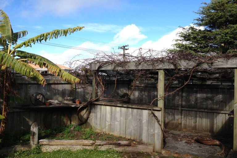 Photo of property in 8 Raumati Terrace, Khandallah, Wellington, 6035