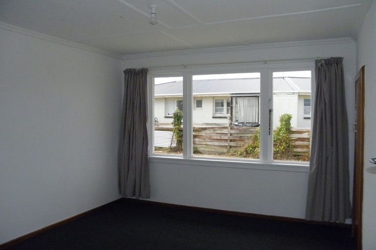 Photo of property in 20a Holloway Street, Waikiwi, Invercargill, 9810
