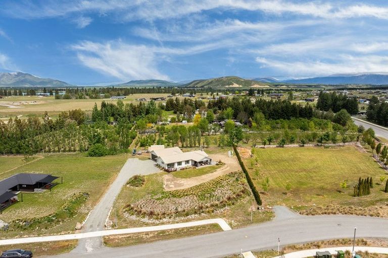 Photo of property in 2a Temple Drive, Twizel, 7901