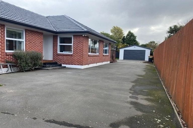 Photo of property in 108 Kendal Avenue, Burnside, Christchurch, 8053