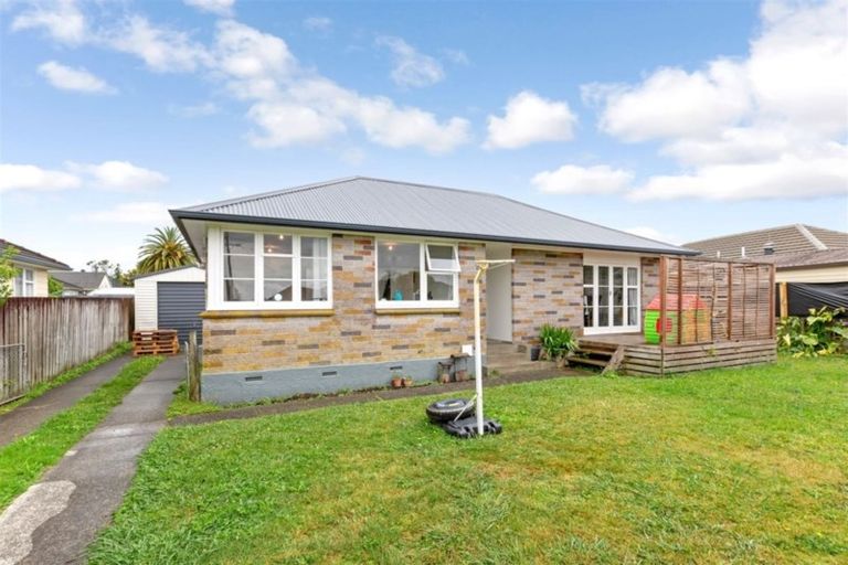 Photo of property in 83 Heath Street, St Andrews, Hamilton, 3200