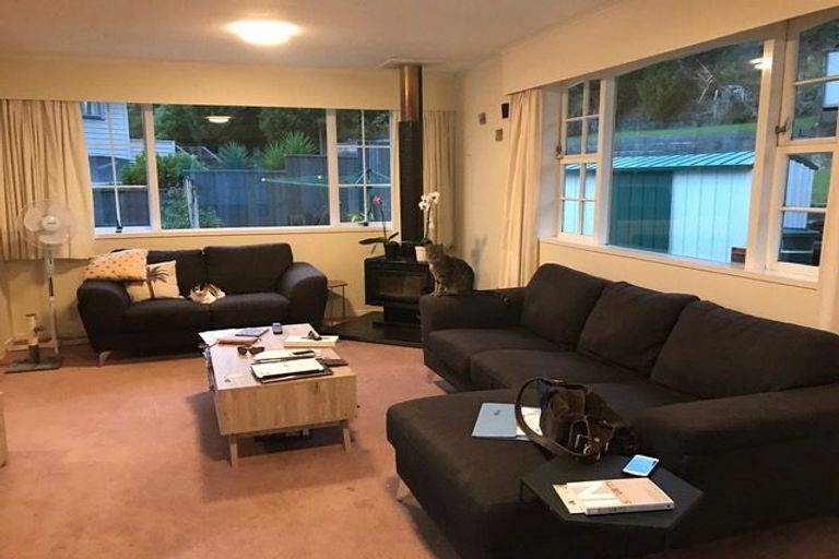 Photo of property in 13 Timaru Grove, Kelson, Lower Hutt, 5010