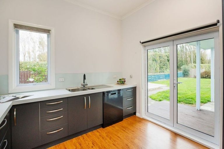 Photo of property in 20 Walkers Road, Longburn, Palmerston North, 4477
