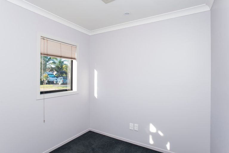 Photo of property in 17 Pohutukawa Grove, Lytton West, Gisborne, 4010