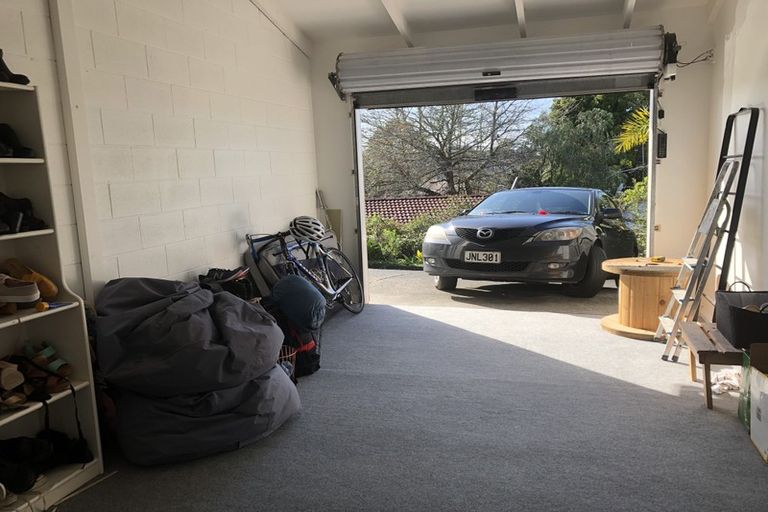 Photo of property in 1/61 Glamorgan Drive, Torbay, Auckland, 0630