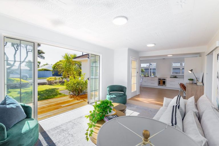 Photo of property in 40 Malta Crescent, South New Brighton, Christchurch, 8062