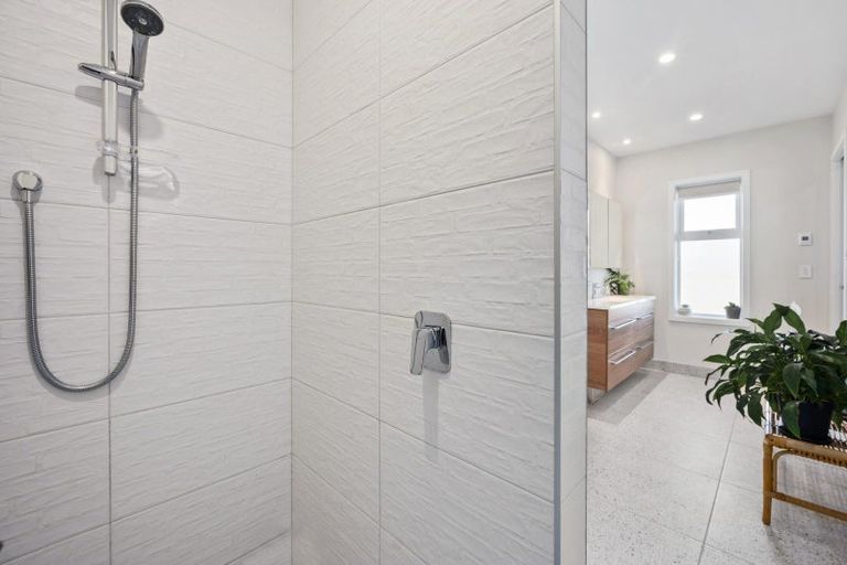 Photo of property in 9 Kanuka Grove, Kinloch, Taupo, 3377