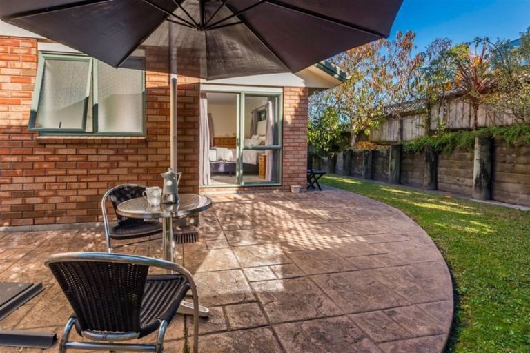 Photo of property in 153c Hobsonville Road, West Harbour, Auckland, 0618