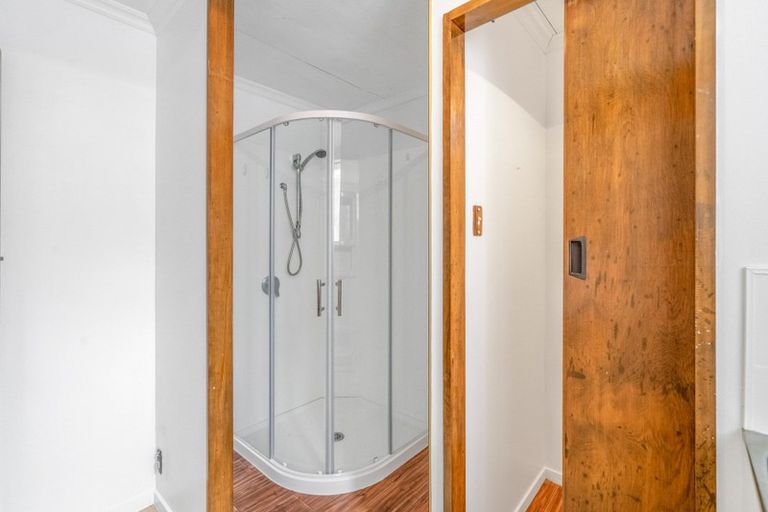 Photo of property in 2 Castle Street, Riverton/aparima, Riverton, 9822