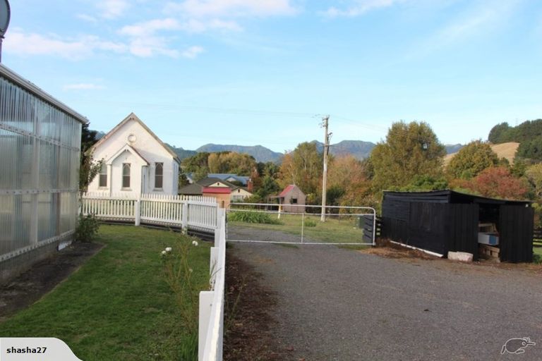 Photo of property in 8849 Paeroa Kopu Road, Puriri, Thames, 3578