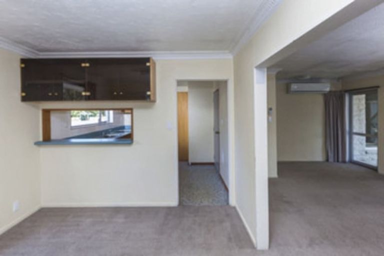 Photo of property in 27 Lakewood Drive, Burwood, Christchurch, 8083