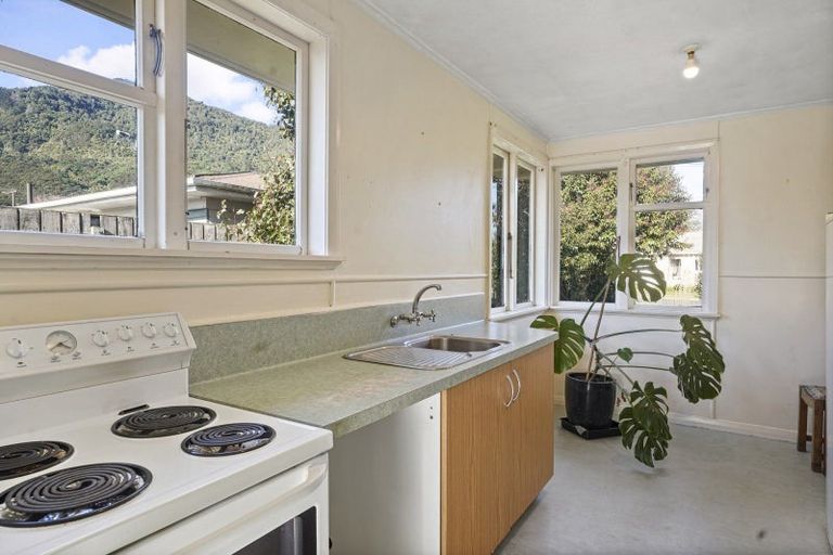 Photo of property in 20 Henton Street, Te Aroha, 3320