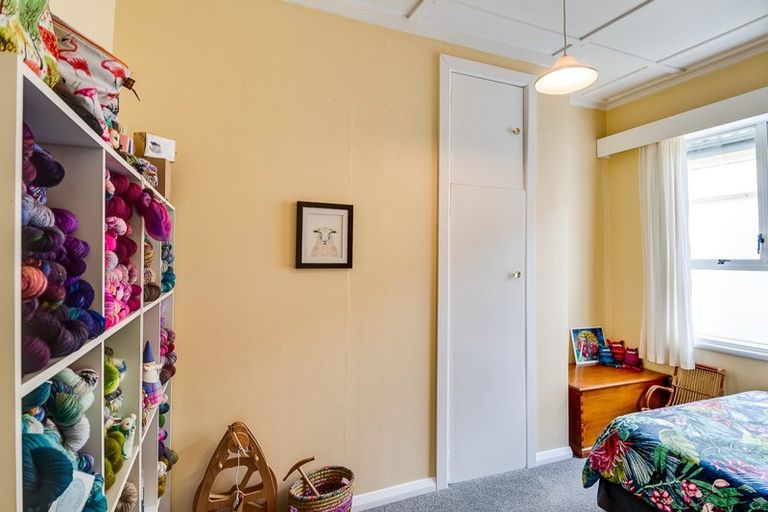 Photo of property in 22 Colenso Avenue, Hospital Hill, Napier, 4110