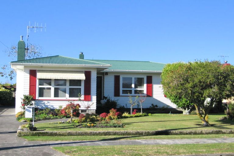 Photo of property in 48 Oldham Avenue, Onekawa, Napier, 4110