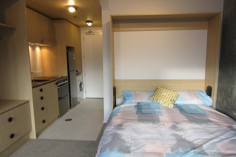 Photo of property in Vedado Apartments, 302/41 Hopper Street, Mount Cook, Wellington, 6011