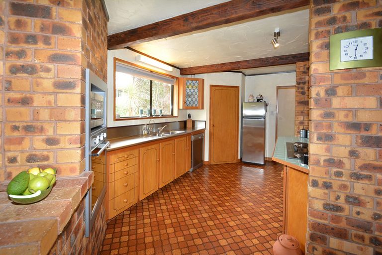 Photo of property in 341 Kenmure Road, Kenmure, Dunedin, 9011