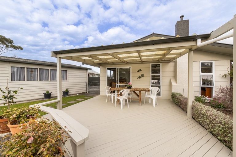 Photo of property in 14 Ferndale Place, Feilding, 4702