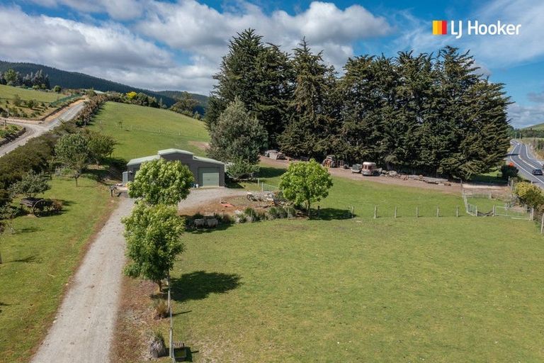 Photo of property in 756 Waihola Highway, Clarendon, Outram, 9073