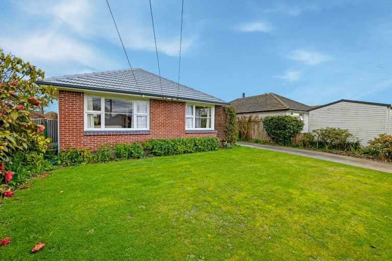Photo of property in 21 Hounslow Street, Ilam, Christchurch, 8041