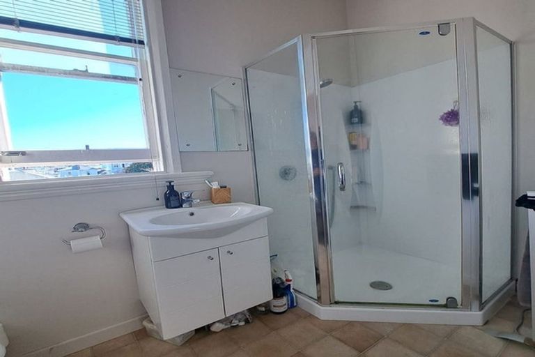 Photo of property in 19 Armour Avenue, Mount Victoria, Wellington, 6011