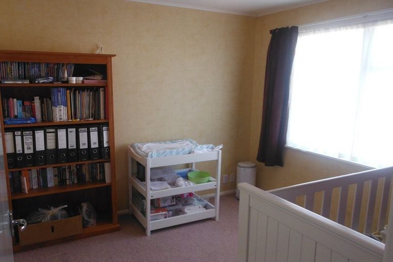 Photo of property in 27 Bowater Place, Manurewa, Auckland, 2102