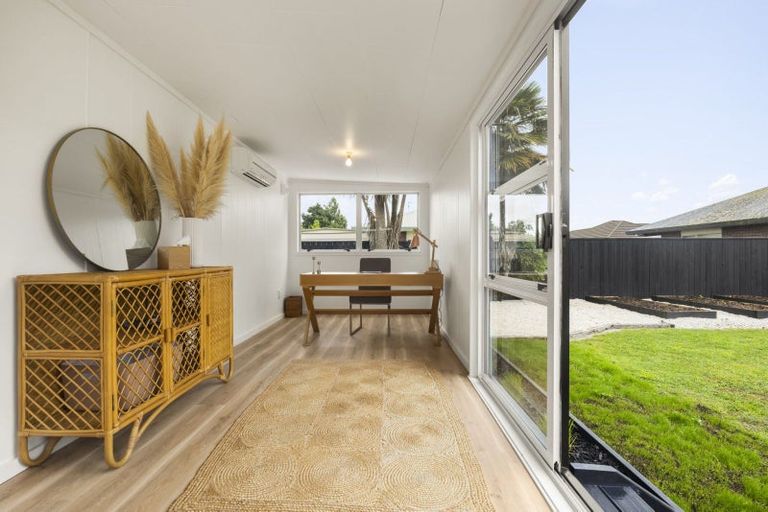 Photo of property in 40 Wordsworth Street, Leamington, Cambridge, 3432