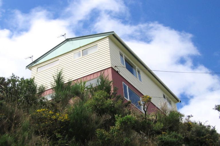 Photo of property in 6 Columbia Way, Kingston, Wellington, 6021