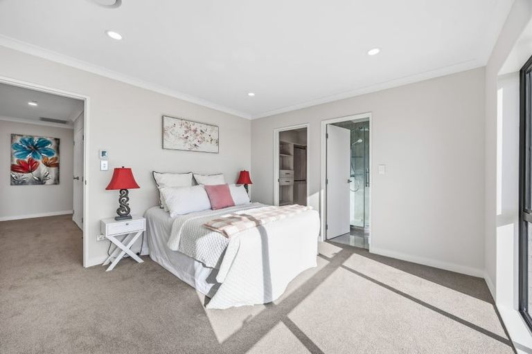 Photo of property in 78 Drumbuoy Drive, Flat Bush, Auckland, 2019