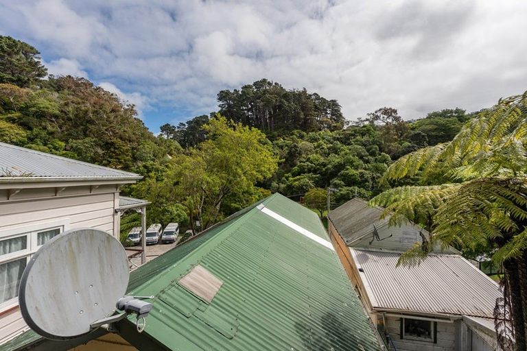 Photo of property in 204 Aro Street, Aro Valley, Wellington, 6021