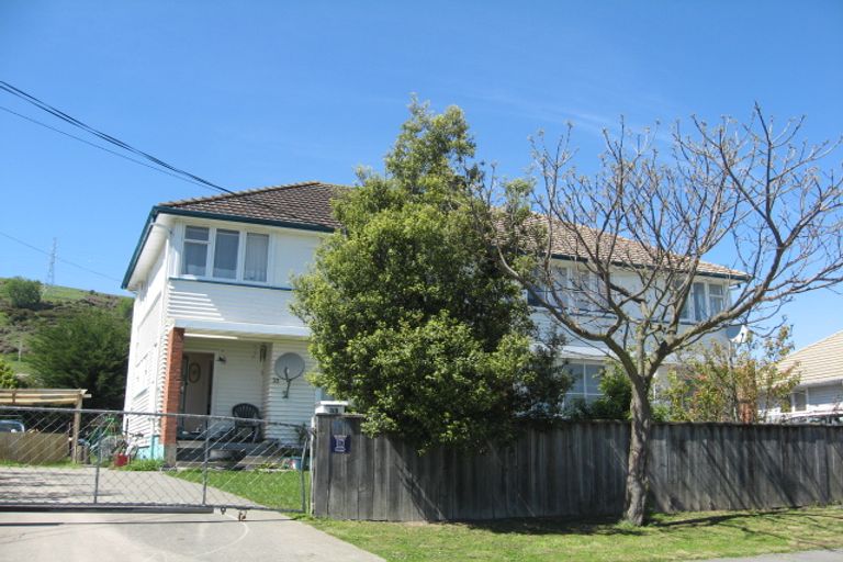 Photo of property in 33-35 Karaka Street, Stoke, Nelson, 7011