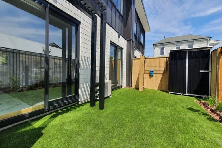 Photo of property in 2/131 Merivale Lane, Merivale, Christchurch, 8014