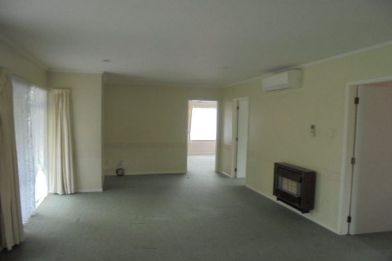 Photo of property in 6b Kawiu Road, Levin, 5510