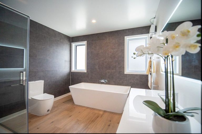 Photo of property in 34 Admiralty Drive, Haruru, 0204