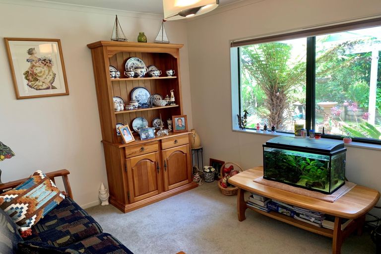 Photo of property in 18b Hawkings Crescent, Kerikeri, 0230