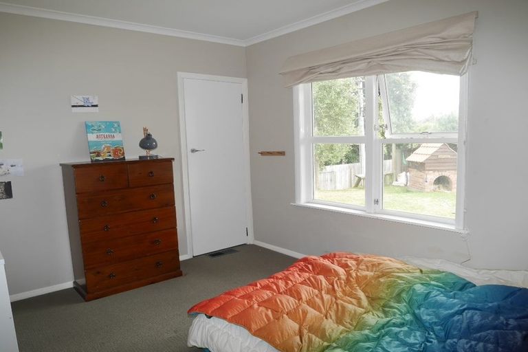 Photo of property in 18 Kirkway, Raumati Beach, Paraparaumu, 5032