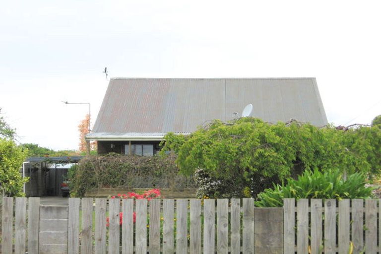 Photo of property in 8 Windsor Street, Opotiki, 3122