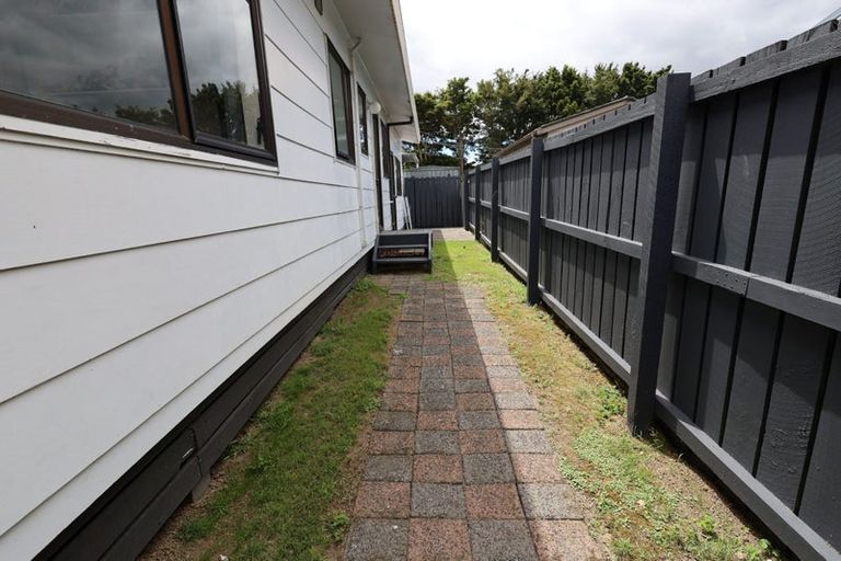 Photo of property in 4/7 Settlement Road, Papakura, 2110