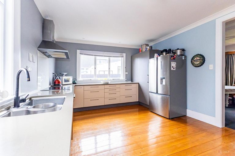 Photo of property in 21 Parsonage Road, Waimate, 7924