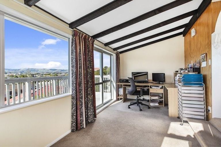 Photo of property in 17 Pope Street, Camborne, Porirua, 5026