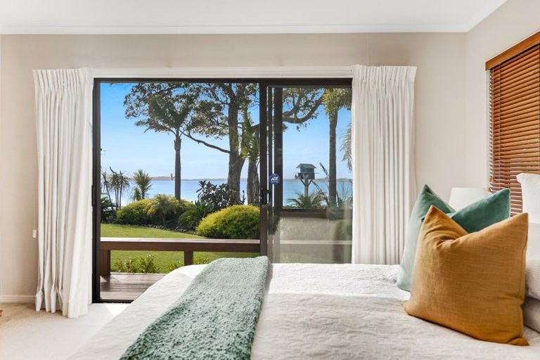 Photo of property in 26 Stevenson Way, Cockle Bay, Auckland, 2014