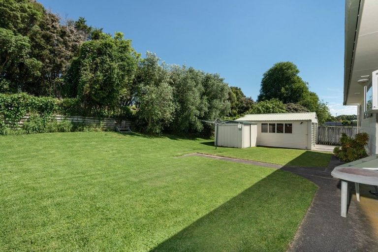 Photo of property in 32 Meadowland Street, Matua, Tauranga, 3110